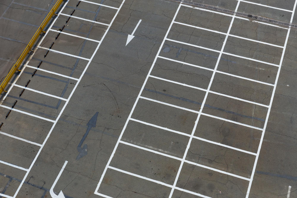 What to Know About Asphalt Parking Lot Striping