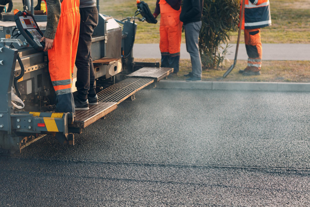 Top Reasons You Need Professional Asphalt Paving Services