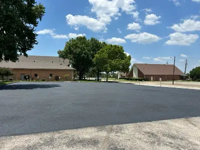 Residential asphalt resurfacing